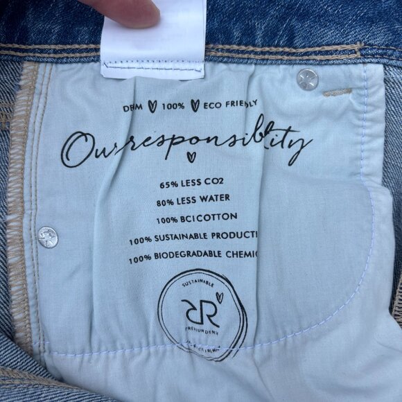 Raffaello Rossi Yasi Premium Denim Shorts - Picture 7 of 8